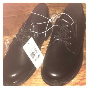 Boys black dress shoes size youth 5